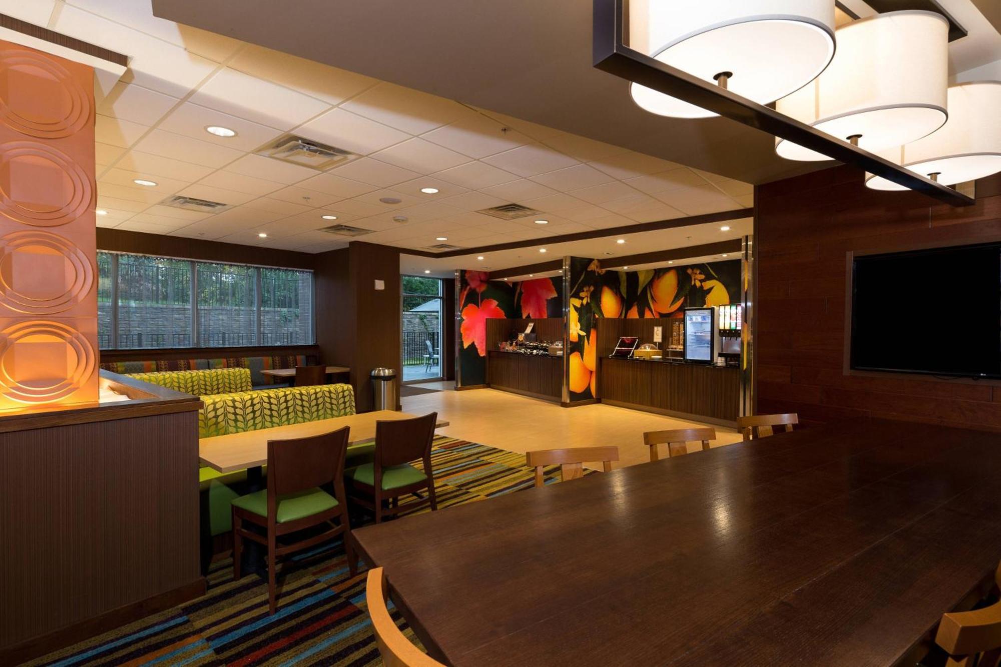 Fairfield Inn & Suites By Marriott Detroit Chesterfield Exterior photo